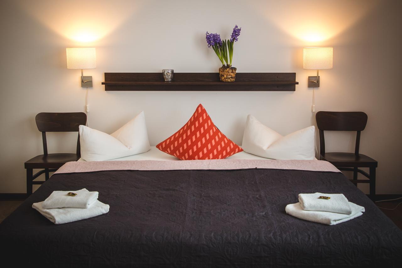 Hotel Rasenmuhle Jena Bagian luar foto