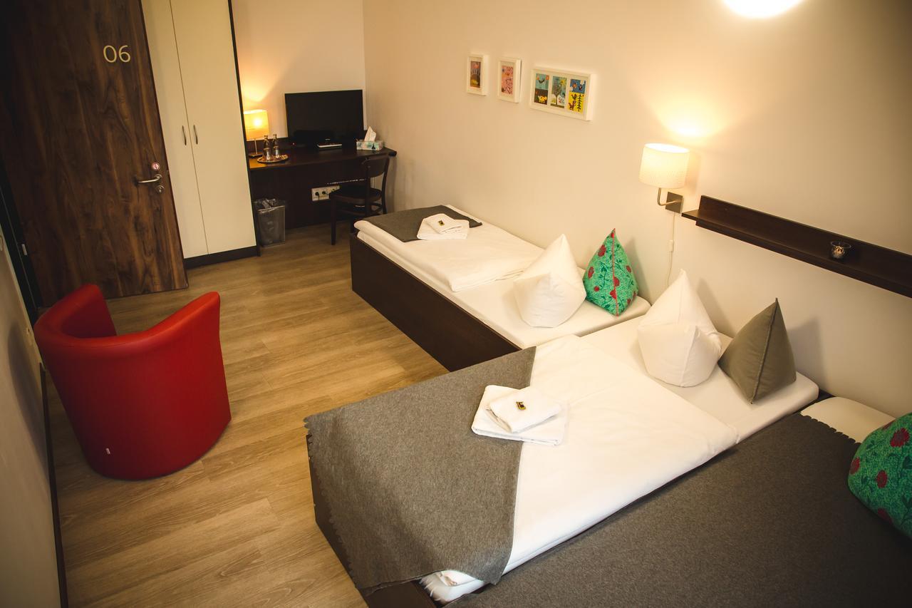 Hotel Rasenmuhle Jena Bagian luar foto