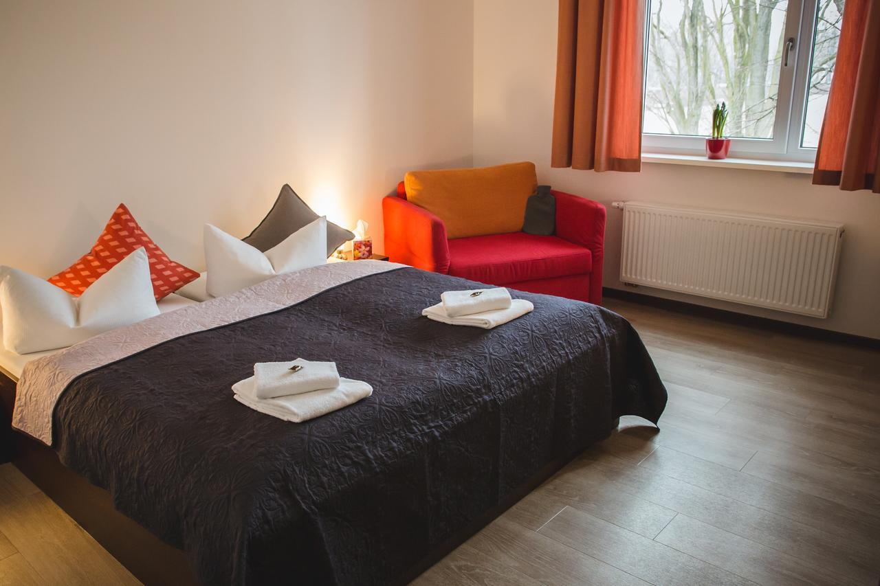 Hotel Rasenmuhle Jena Bagian luar foto